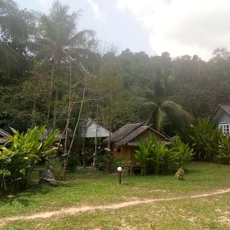 Baan Kon Kan Resort Ko Kut エクステリア 写真