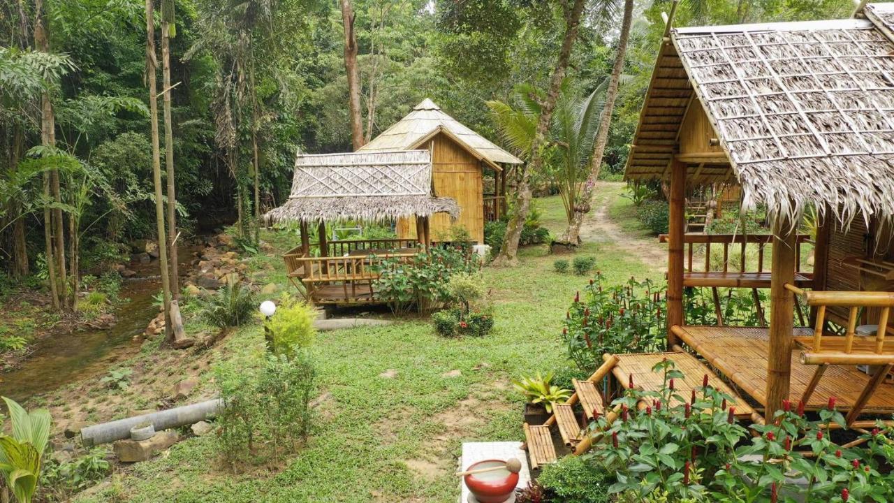 Baan Kon Kan Resort Ko Kut エクステリア 写真