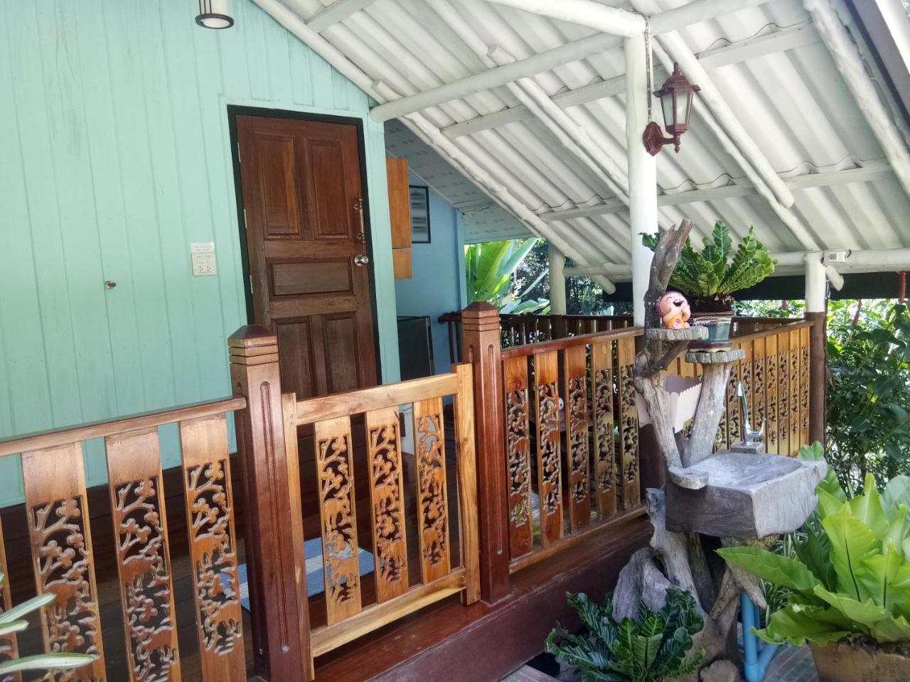 Baan Kon Kan Resort Ko Kut エクステリア 写真